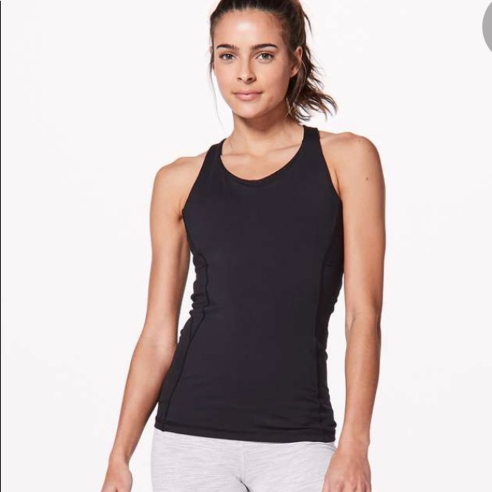 Lululemon Stash and Run Tank in Black. Size 6